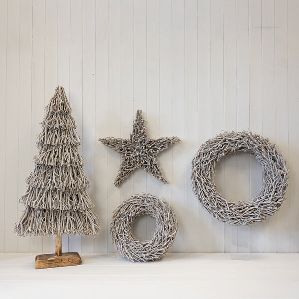 Whitewashed Root Branch Wreath